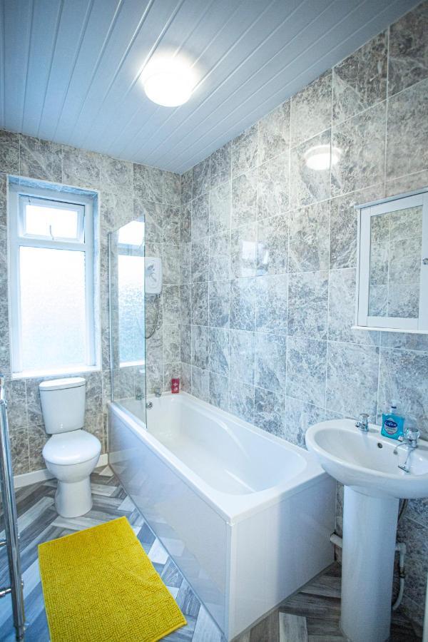 Cheerful 3 Bedroom Home With Netflix And Wi-Fi Middleton  Ngoại thất bức ảnh