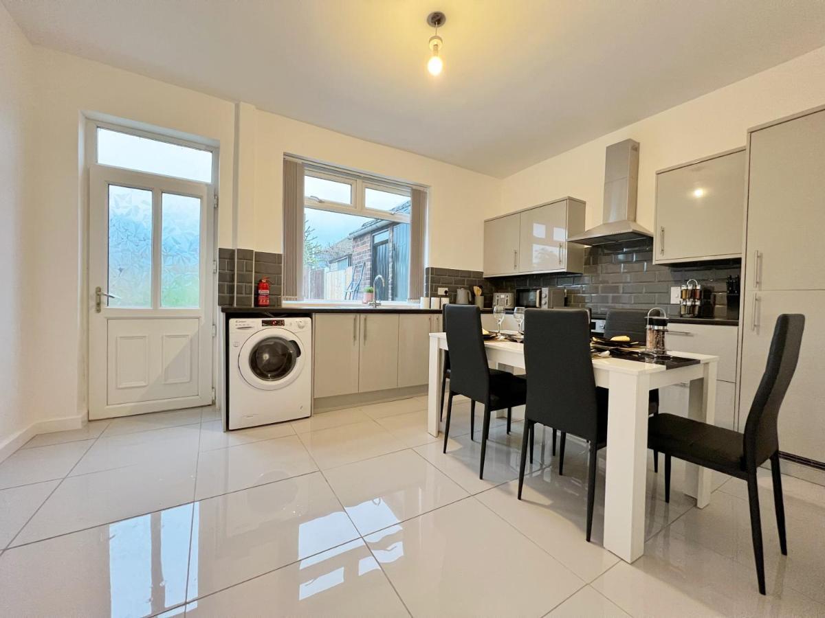 Cheerful 3 Bedroom Home With Netflix And Wi-Fi Middleton  Ngoại thất bức ảnh